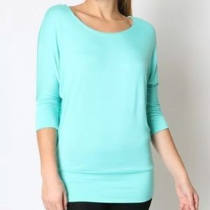 Scoop neck Blouse